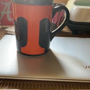 Custom Coffee cups! Any color.